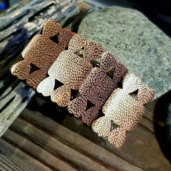 Edgy Rustic Antique Copper Geometric Textured Stretch Bracelet - Picture 8 of 8